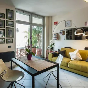Modern Giovanni Square Iun Q6922 Apartment Cagliari